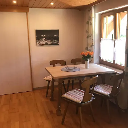 Haus Petra Apartament *